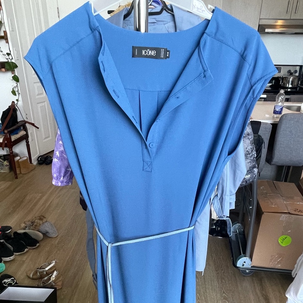 Blue dress